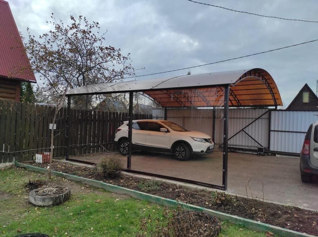 Прозрачные шторы ПВХ для навеса под автомобиль в Павловске
